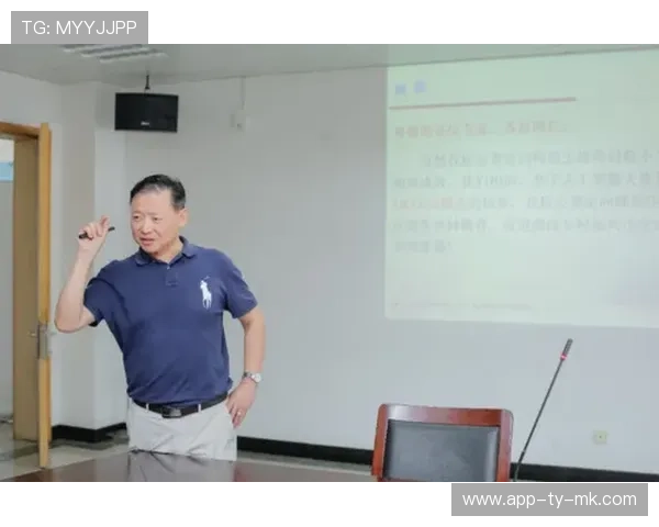 知名教练组入驻体育学院，助力高校跆拳道学科建设