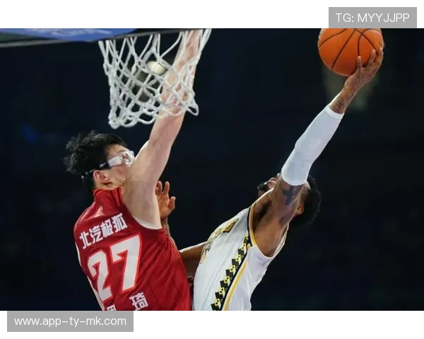 布朗41分宣告王者归来，广厦外援找回三分手感